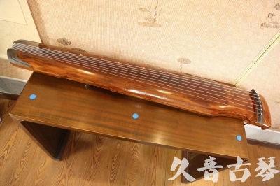 德阳市●久音古琴  ●今日推荐20230605  [断纹仲尼式]